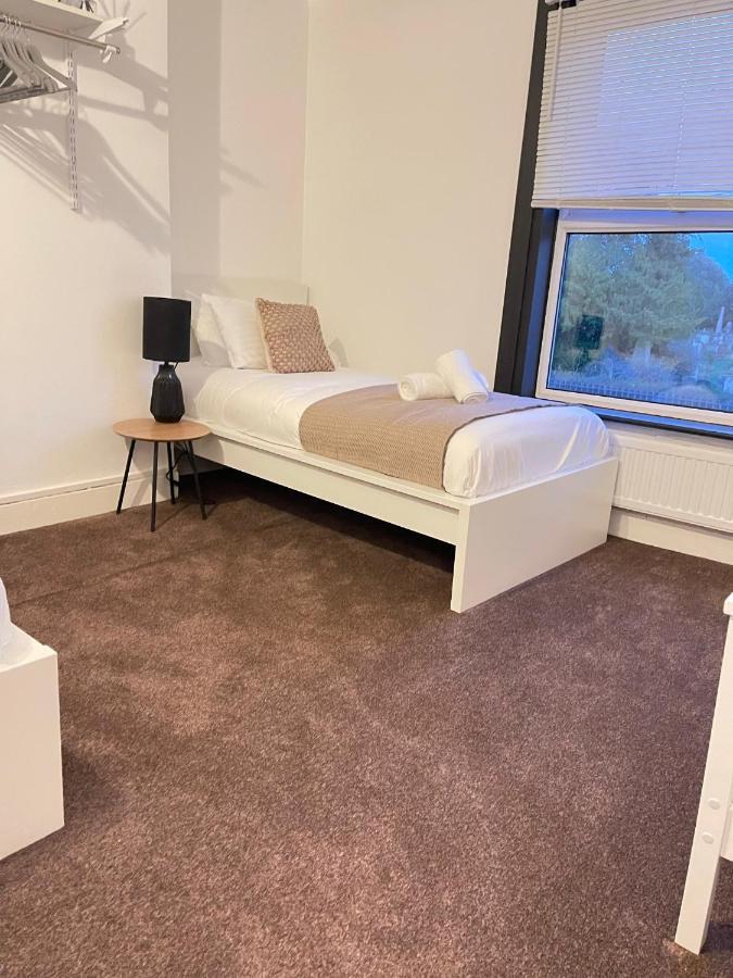 Lovely Dog Friendly, 3 Bed Home Sleeps 8, With Parking & Fenced Garden Work Contractor Leisure, Jasper CBG Exterior photo