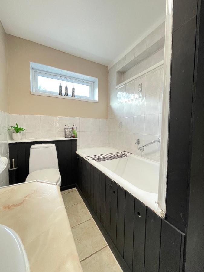 Lovely Dog Friendly, 3 Bed Home Sleeps 8, With Parking & Fenced Garden Work Contractor Leisure, Jasper CBG Exterior photo
